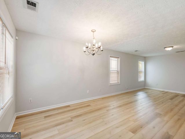 2010 Briar Creek Court NE, Conyers, GA 30012