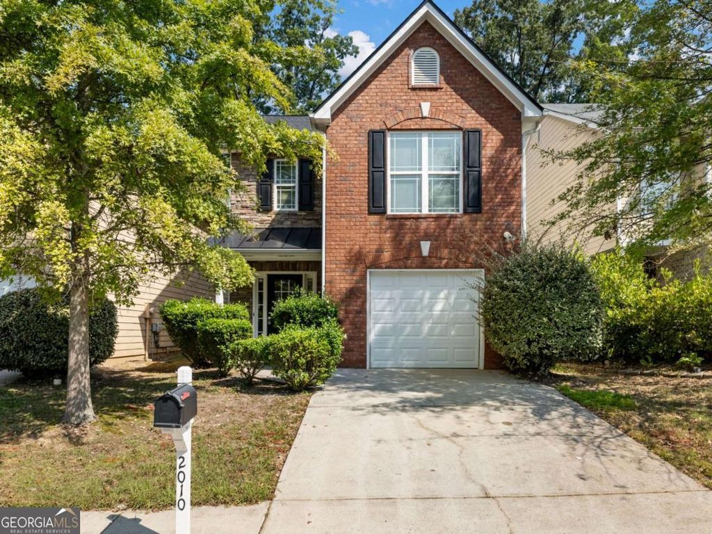 2010 Briar Creek Court NE, Conyers, GA 30012