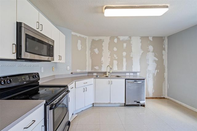 17319 SW 22nd St, Miramar, FL 33029