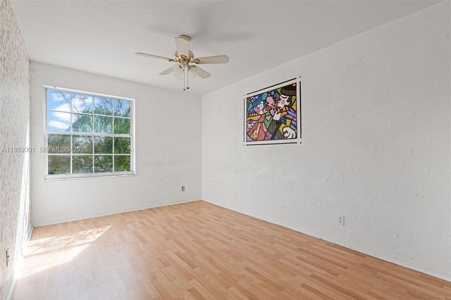 17319 SW 22nd St, Miramar, FL 33029