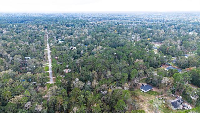 Lot 410, 411 North Woods, Cleveland, TX 77328