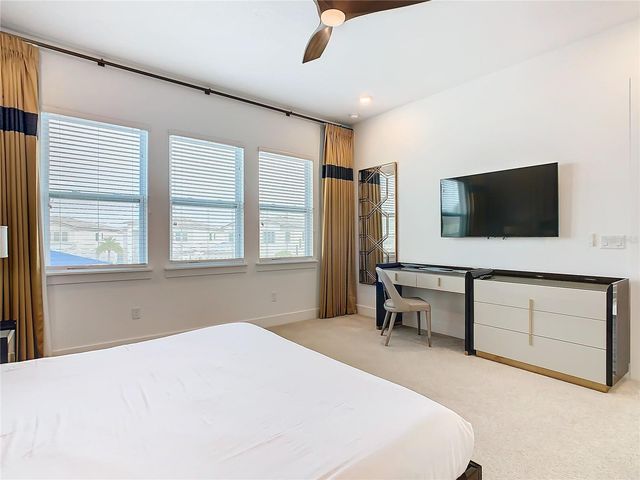 2125 PINE OAK LOOP, Davenport, FL 33837