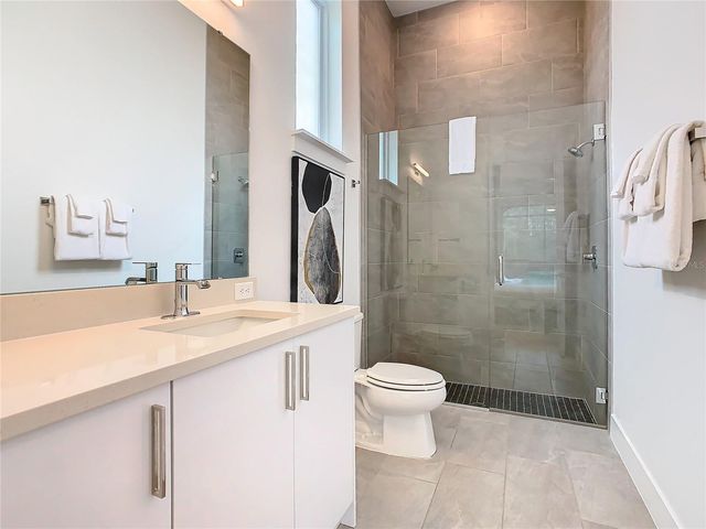 2125 PINE OAK LOOP, Davenport, FL 33837