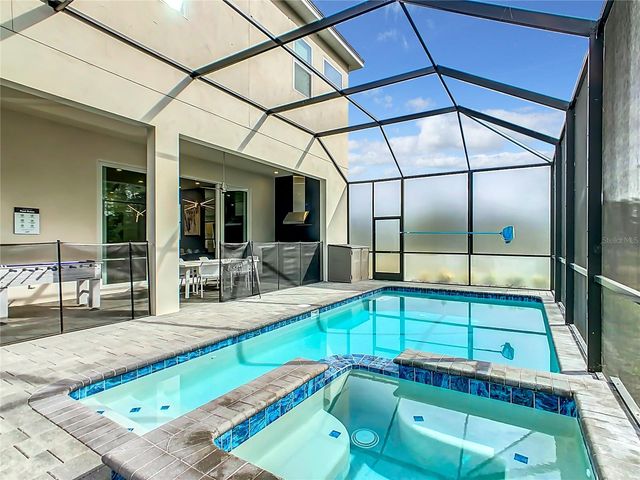 2125 PINE OAK LOOP, Davenport, FL 33837