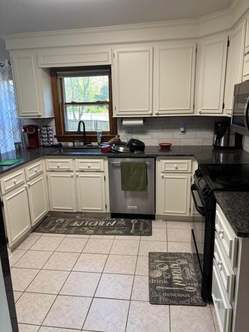 112 River Oak Lane, Charleston, SC 29418