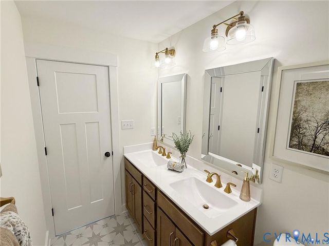 6401 Lila Crest Ln, Chesterfield, VA 23112