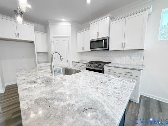 6401 Lila Crest Ln, Chesterfield, VA 23112