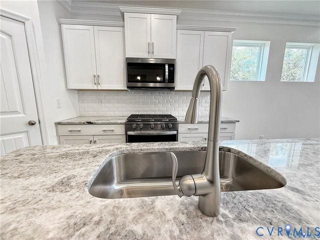 6401 Lila Crest Ln, Chesterfield, VA 23112