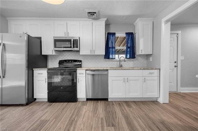 4212 Bart ST, Portsmouth, VA 23707