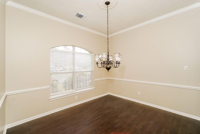 323 Diamond Bay Drive, Dickinson, TX 77539