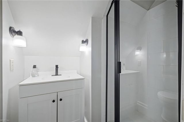 6 Foxcroft RD, Williamsburg, VA 23188
