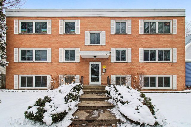 3237 15th Avenue S 15, Minneapolis, MN 55407