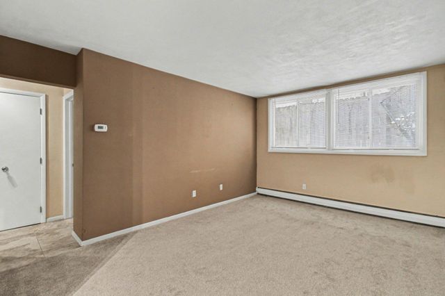 3237 15th Avenue S 15, Minneapolis, MN 55407