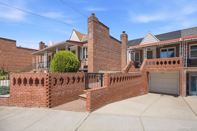 66-15 Gray Street, Middle Village, NY 11379