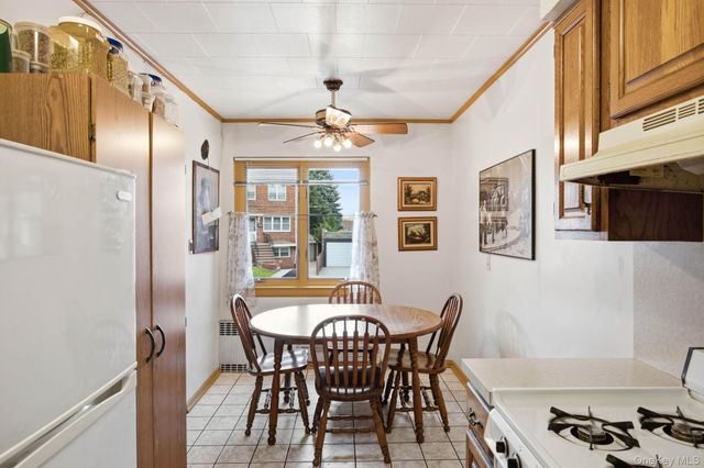 66-15 Gray Street, Middle Village, NY 11379