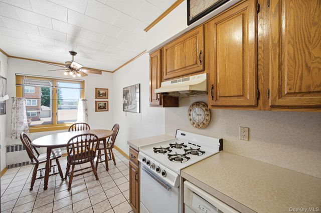 66-15 Gray Street, Middle Village, NY 11379