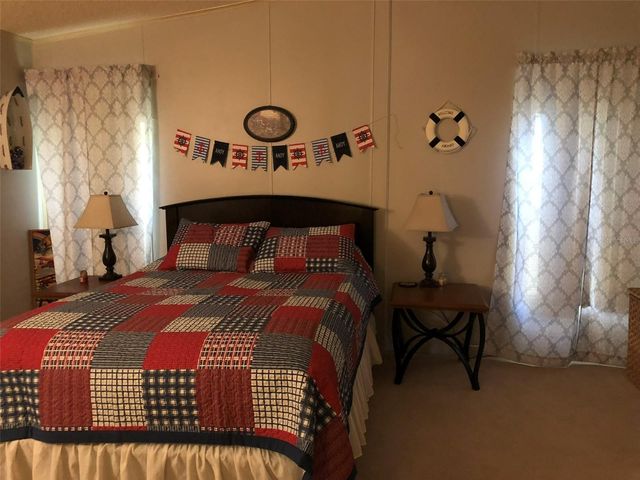 25045 PINE HILL, Leesburg, FL 34748