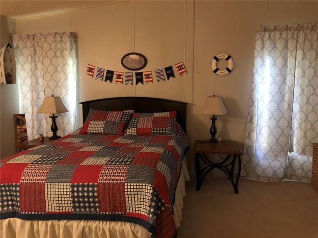 25045 PINE HILL, Leesburg, FL 34748