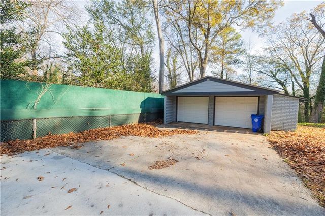 1600 Delano Drive, Decatur, GA 30032