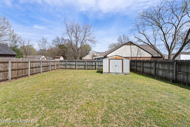 5348 W Payton Drive, Southaven, MS 38671