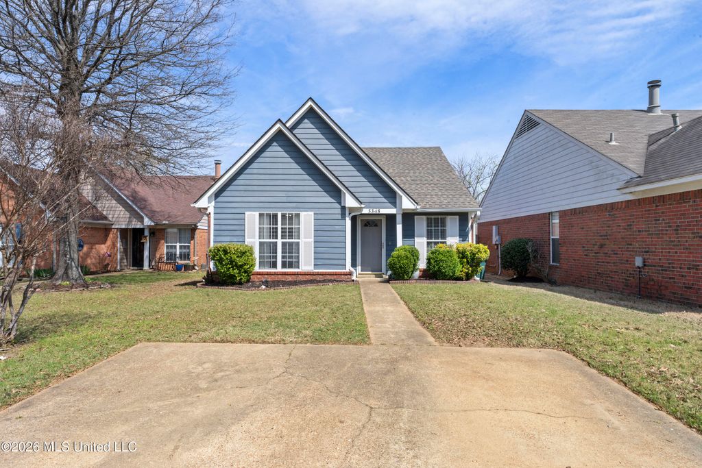 5348 W Payton Drive, Southaven, MS 38671
