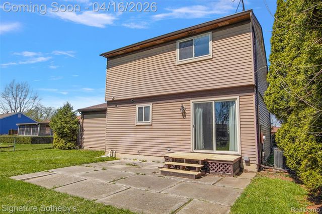 43603 Emrick Drive, Canton Charter Township, MI 48187