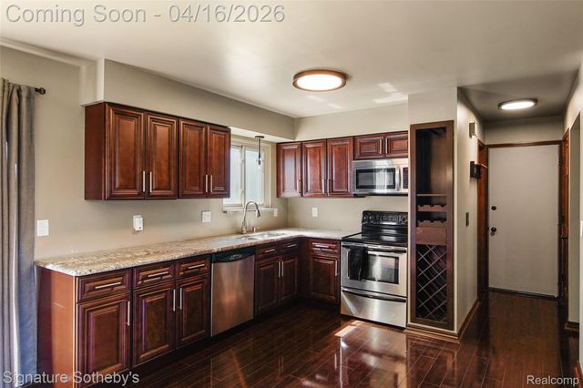 43603 Emrick Drive, Canton Charter Township, MI 48187