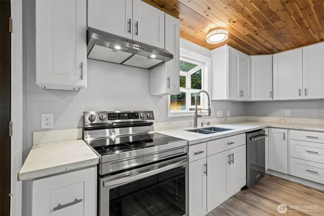 24817 51st Avenue E, Graham, WA 98338