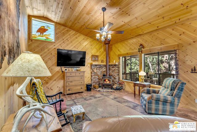 52199 Acorn Lane, Idyllwild, CA 92549