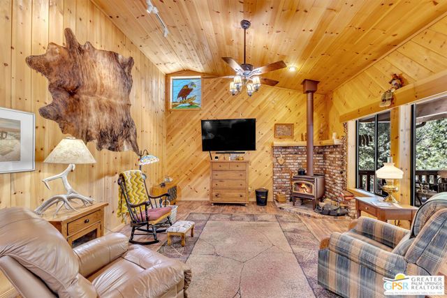 52199 Acorn Lane, Idyllwild, CA 92549