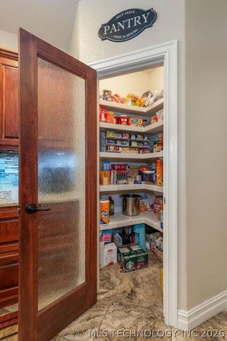 29524 S 585 Court, Grove, OK 74344