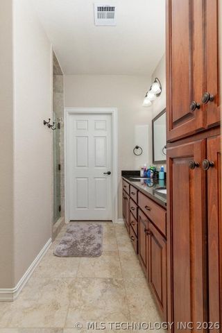 29524 S 585 Court, Grove, OK 74344