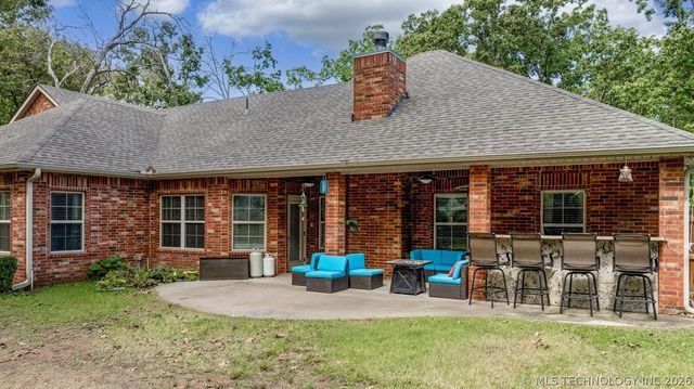 29524 S 585 Court, Grove, OK 74344