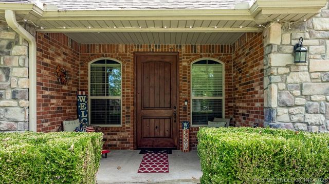 29524 S 585 Court, Grove, OK 74344