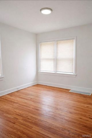 3207 Elsworth pl Place, Bel Ridge, MO 63121