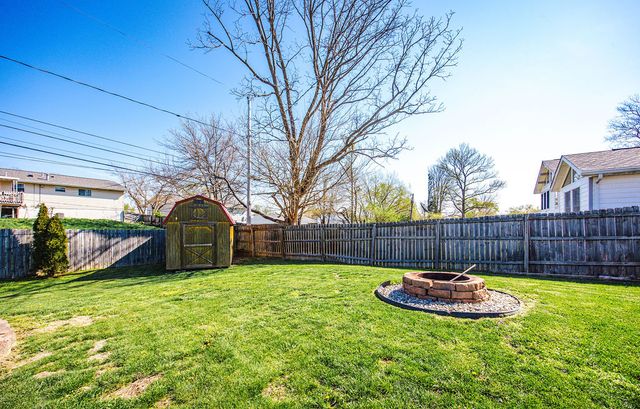 309 Bowman Drive, Fairborn, OH 45324