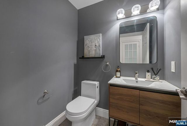 3 Stonewall Court, Woodcliff Lake, NJ 07677