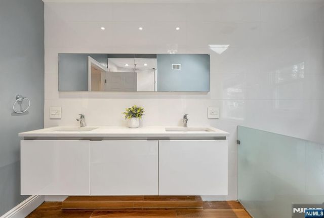 3 Stonewall Court, Woodcliff Lake, NJ 07677