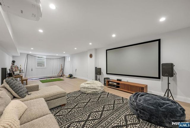 3 Stonewall Court, Woodcliff Lake, NJ 07677