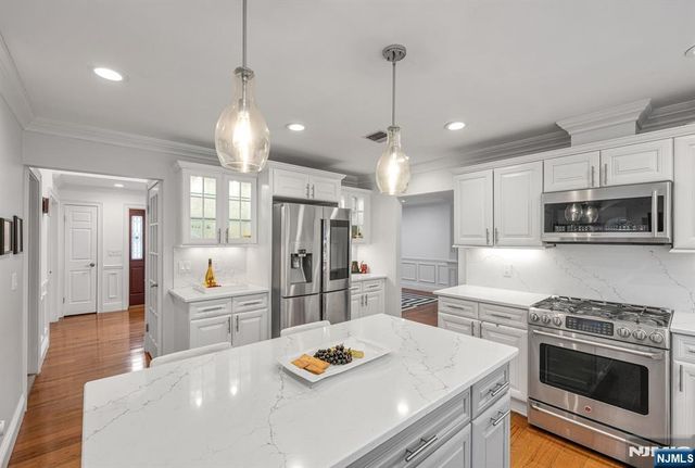 3 Stonewall Court, Woodcliff Lake, NJ 07677