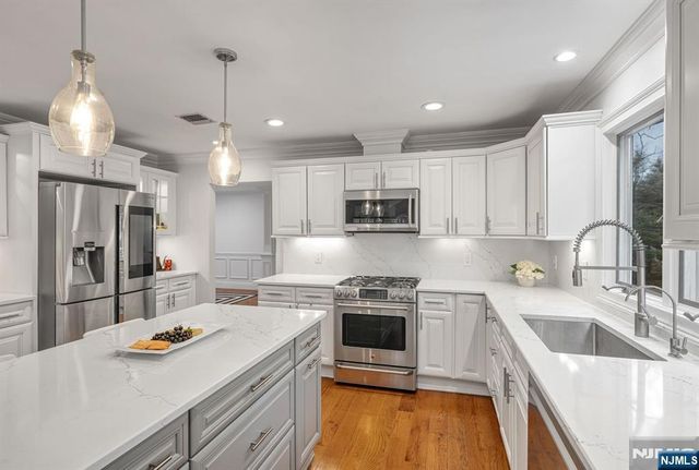 3 Stonewall Court, Woodcliff Lake, NJ 07677