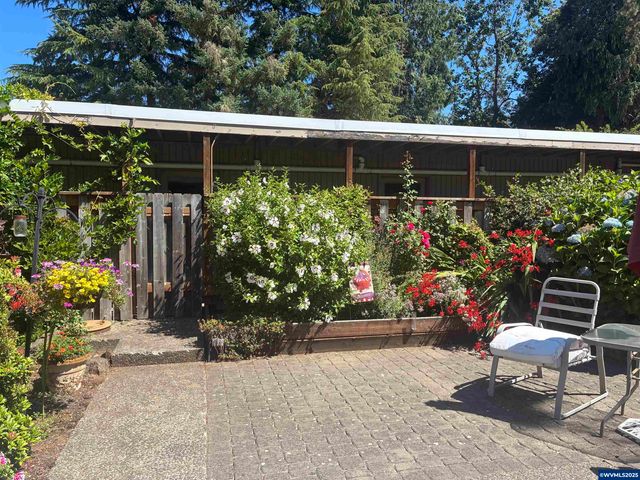 1045 Cardinal St NW, Salem, OR 97304