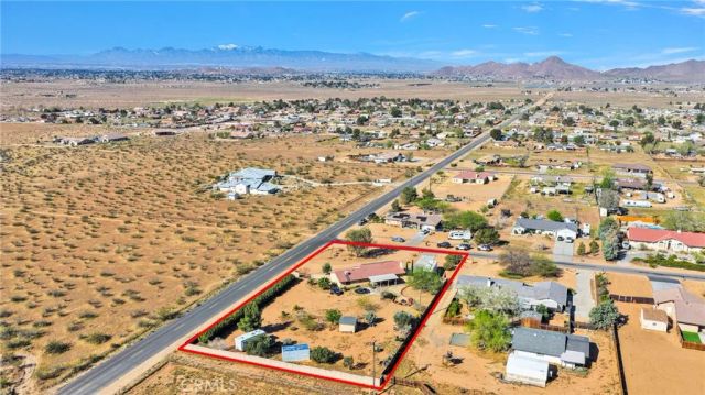 16535 Candlewood, Apple Valley, CA 92307