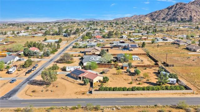 16535 Candlewood, Apple Valley, CA 92307