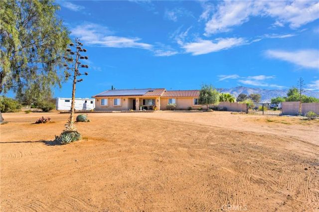 16535 Candlewood, Apple Valley, CA 92307