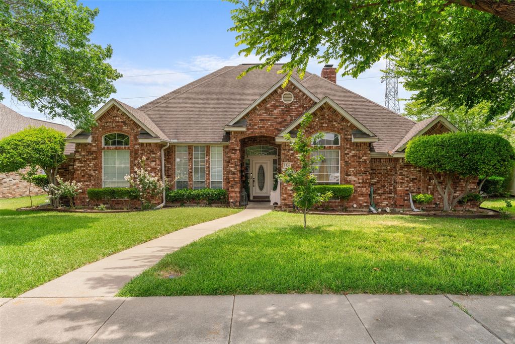 1436 Daventry Drive, Desoto, TX 75115