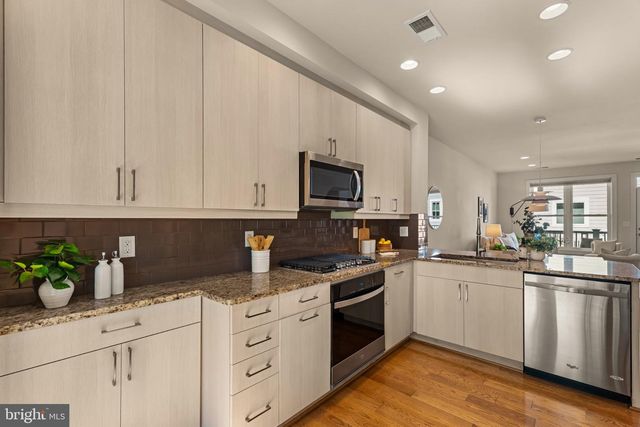 37 ELLSWORTH HEIGHTS, Silver Spring, MD 20910