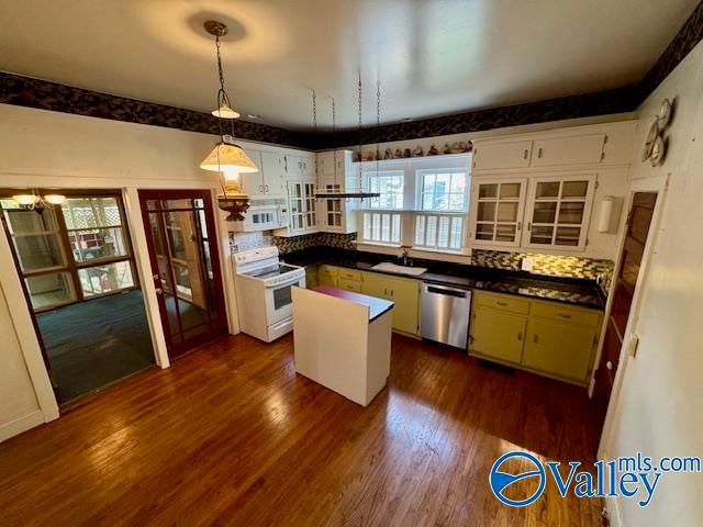 207 East Street, Athens, AL 35611