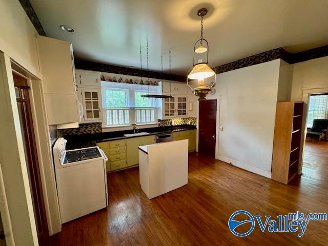 207 East Street, Athens, AL 35611