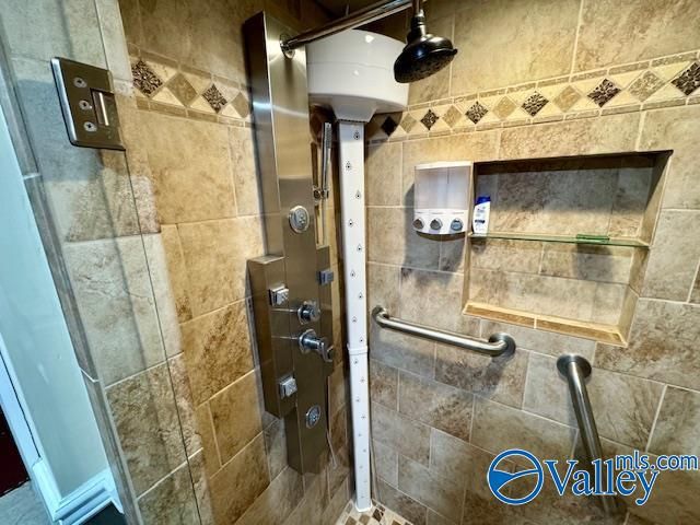 207 East Street, Athens, AL 35611